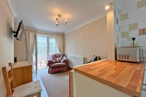 3 bedroom end of terrace house for sale, Acacia Crescent, Codsall, WV8