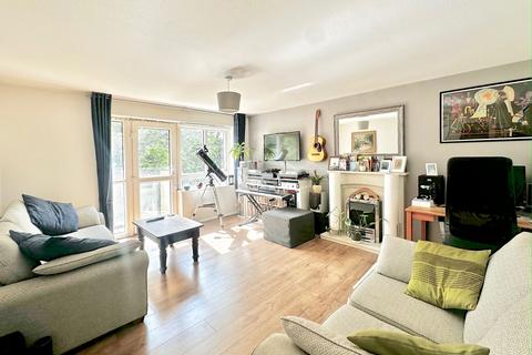 undefined, Harris Lane, Shenley, WD7