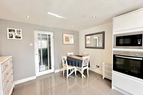 undefined, Harris Lane, Shenley, WD7