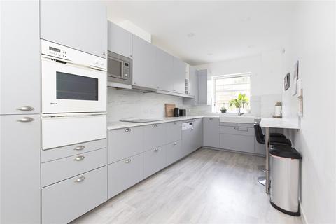 2 bedroom flat to rent, Mid Steil, Edinburgh, EH10