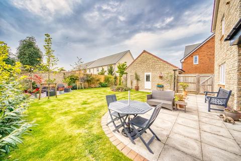 4 bedroom detached house for sale, Exceptional nearly new home situated within the village of Churchill