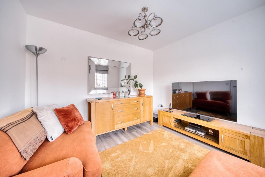 4 Warren View - Mark Templer - Photo CB 6.jpeg