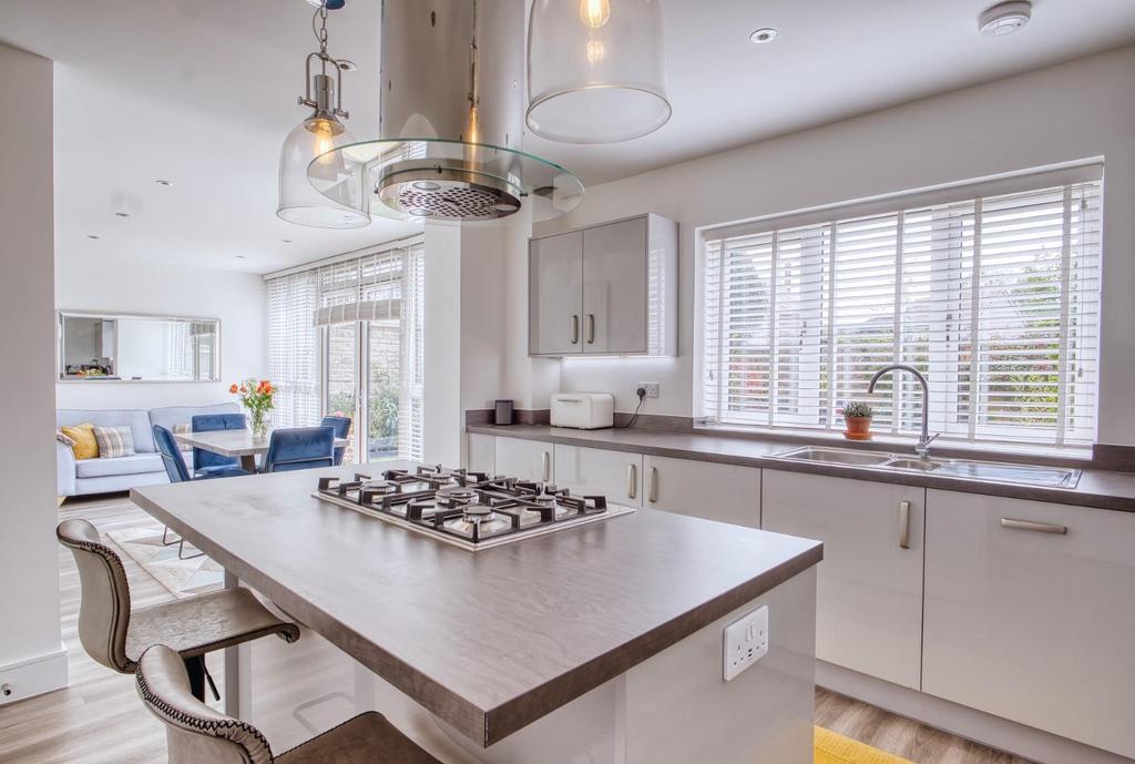 4 Warren View - Mark Templer - Photo CB 36.jpeg