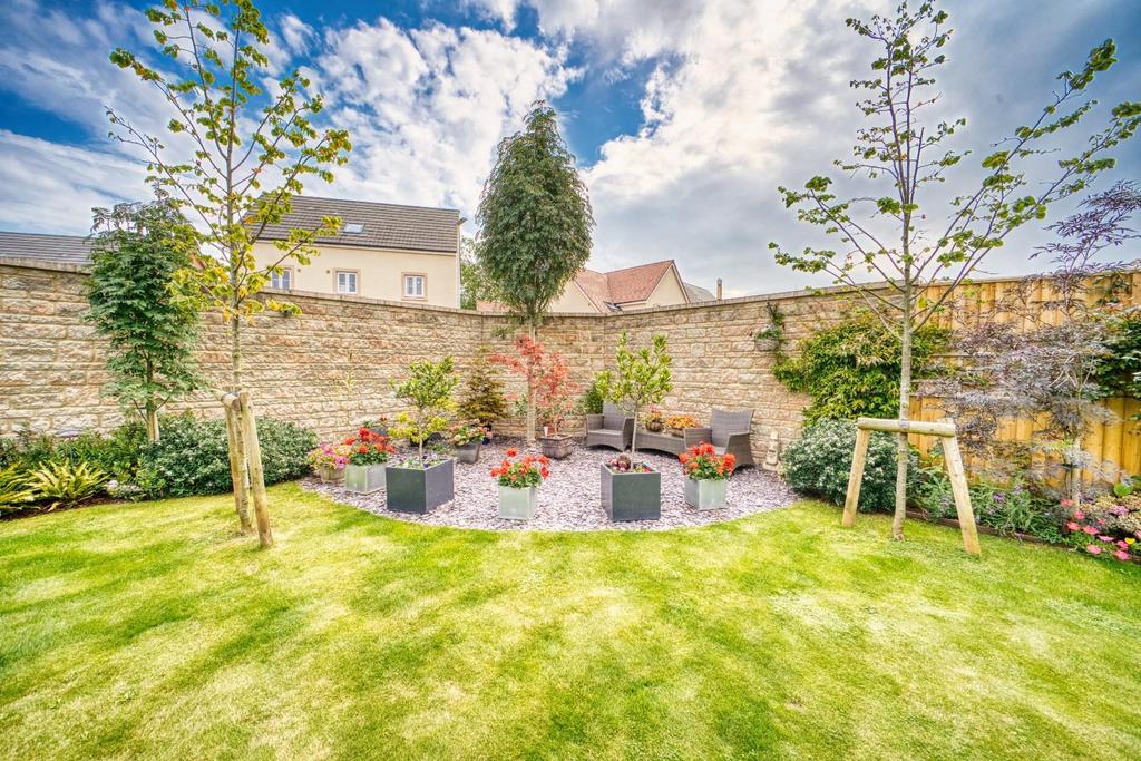 4 Warren View - Mark Templer - Photo CB 81.jpeg
