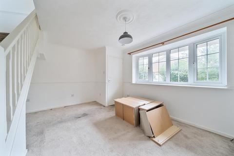 2 bedroom end of terrace house for sale, Cyclamen Place,  Aylesbury,  HP21