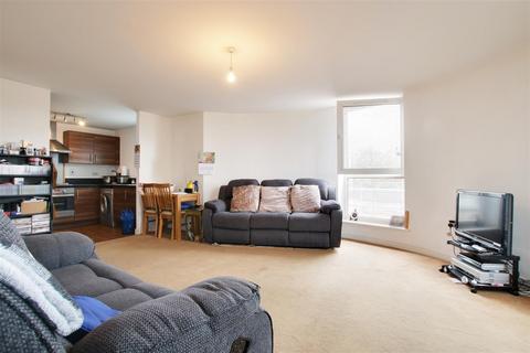 1 bedroom flat for sale, Turnpike Court, Waltham Cross