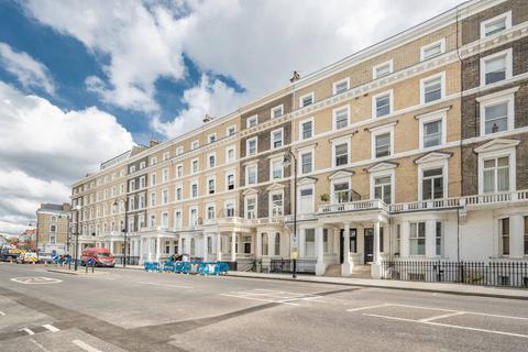 2 bedroom flat to rent, Gloucester Road, South Kensington, London, SW7