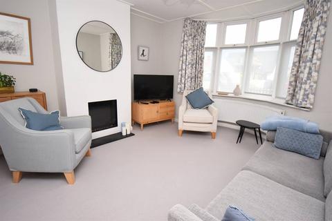 39 Pier Avenue, Whitstable, CT5 2HQ