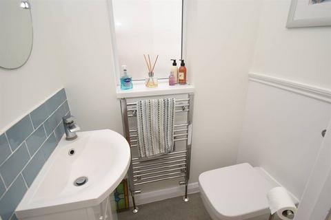 39 Pier Avenue, Whitstable, CT5 2HQ