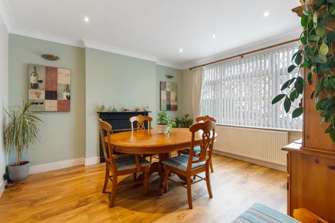 3 bedroom semi-detached house for sale, Cheam Common Road, Worcester Park, KT4