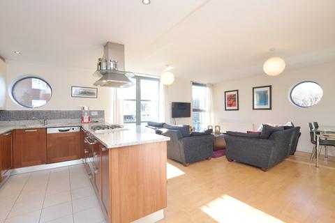 2 bedroom apartment to rent, Fanshaw Street, London N1