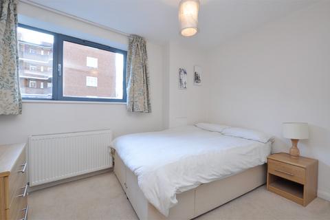 2 bedroom apartment to rent, Fanshaw Street, London N1