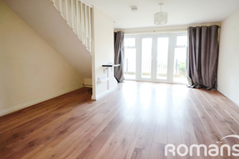 52 Benham Road, Basingstoke, RG24 9TJ