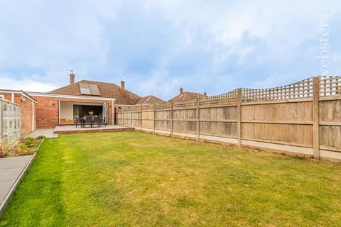 3 bedroom semi-detached bungalow for sale, Gowing Road, Norwich NR6