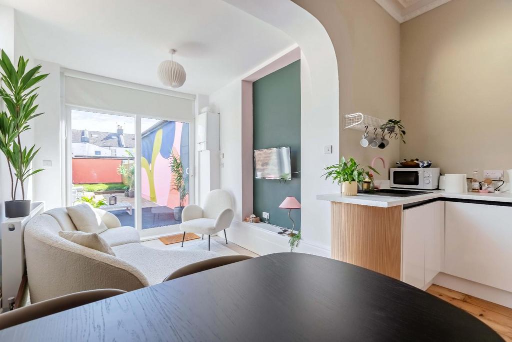 3 49 Sackville 10.JPG