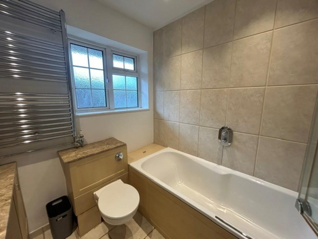 Thornton Masterensuite2