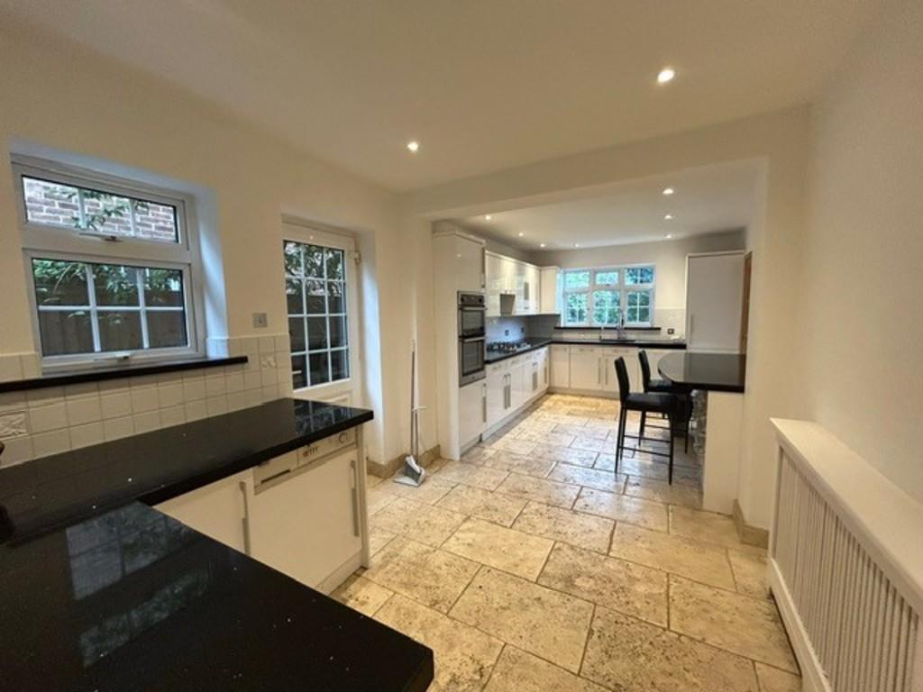 Thronton Kitchen