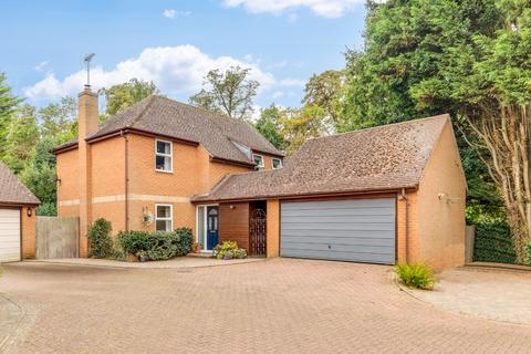 4 bedroom detached house for sale, Gosmore Road, Hitchin, Hertfordshire, SG4