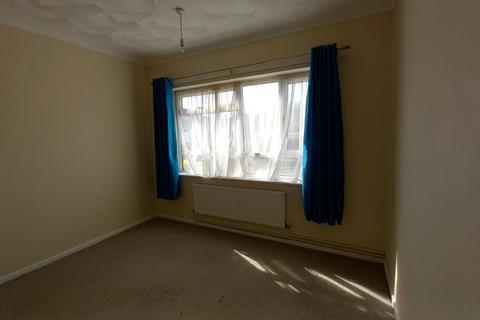 2 bedroom apartment for sale, Kings Avenue, Clacton-on-Sea CO15