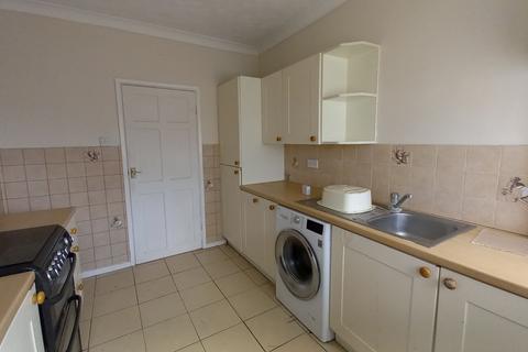 2 bedroom apartment for sale, Kings Avenue, Clacton-on-Sea CO15