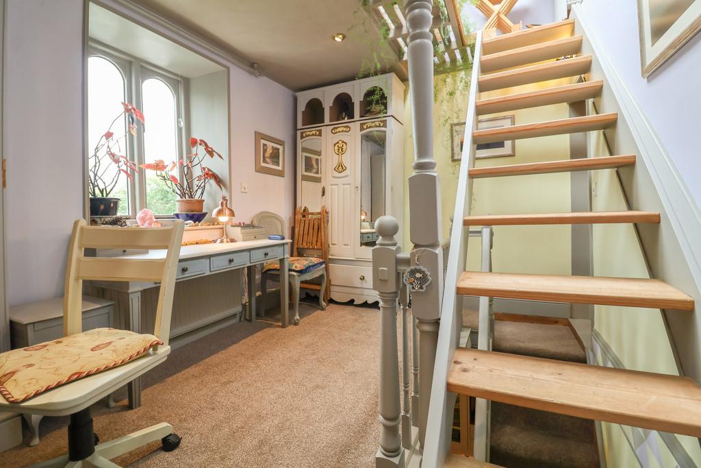 Study/Second bedroom