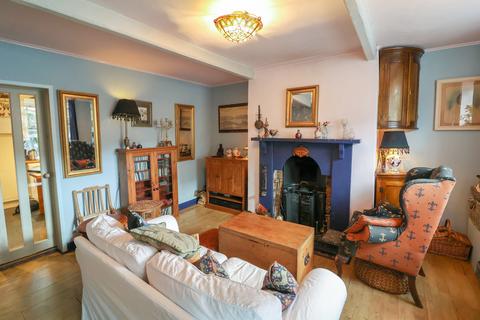 17 Bankbottom, Hadfield, Glossop, SK13 1BY