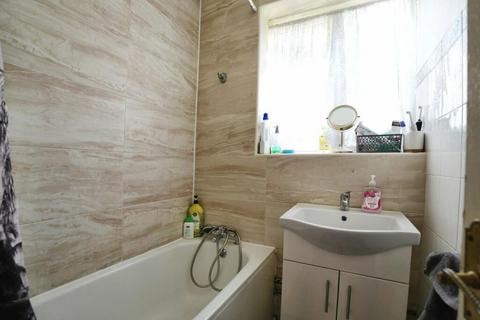 52 Southwold Drive, Barking, IG11 9AU