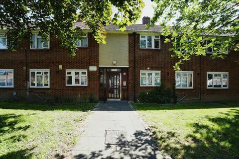 52 Southwold Drive, Barking, IG11 9AU