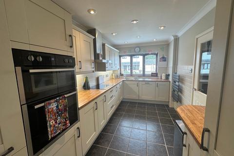 4 bedroom detached house for sale, Maescelyn, Talley, Llandeilo, SA19