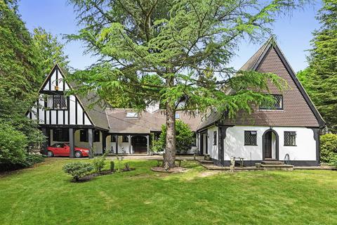 5 bedroom detached house for sale, Frog Street, Kelvedon Hatch, Brentwood