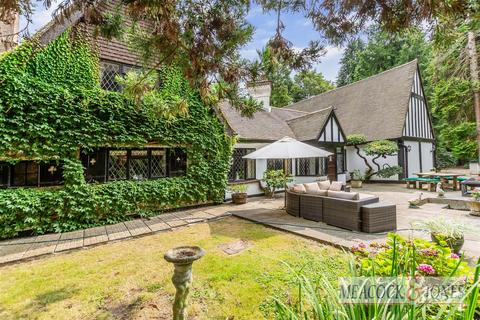 5 bedroom detached house for sale, Frog Street, Kelvedon Hatch, Brentwood