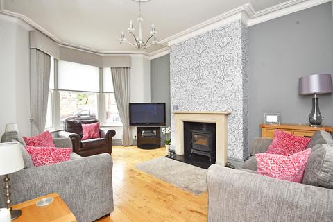 4 bedroom terraced house for sale, Duchy Avenue, Harrogate