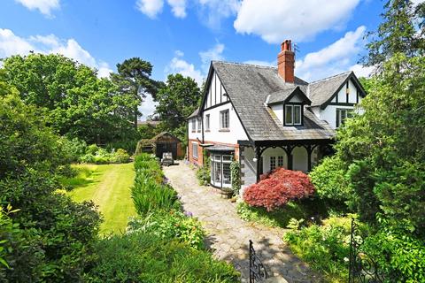 5 bedroom detached house for sale, Leadhall Lane, Harrogate