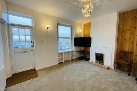 2 bedroom cottage to rent, Fore Street, Newlyn