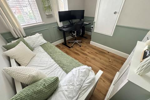 22 Bridgeman Drive, Houghton Regis, Dunstable, LU5 5SR