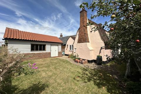 3 bedroom cottage for sale, Sudbury Road, Newton