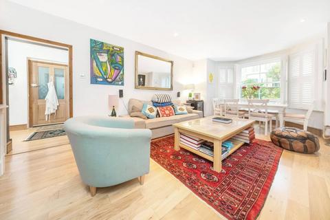 1 bedroom flat for sale, Gauden Road, Clapham North, London, SW4