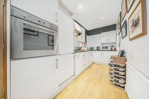 1 bedroom flat for sale, Gauden Road, Clapham North, London, SW4