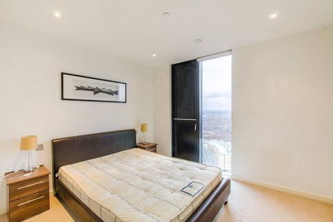 1 bedroom flat to rent, The Strata, Walworth Road, Elephant and Castle, London, SE1