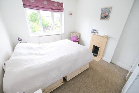 12 Derry Downs, Orpington, BR5 4DT