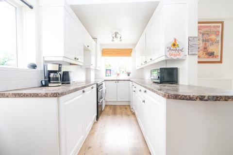 12 Derry Downs, Orpington, BR5 4DT