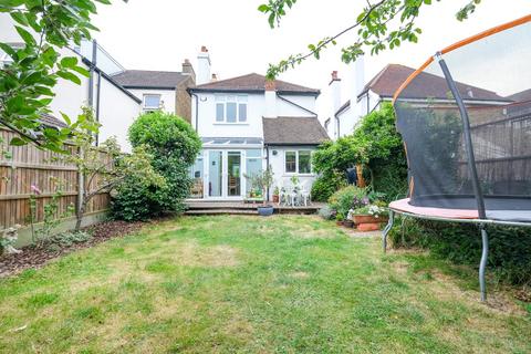 12 Derry Downs, Orpington, BR5 4DT