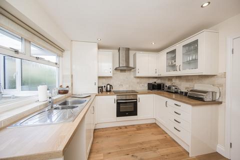 3 bedroom detached bungalow for sale, Cherwell Road, Heathfield