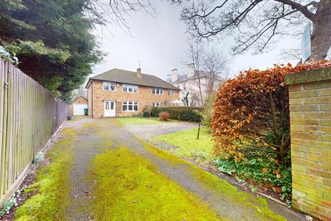 3 bedroom semi-detached house for sale, Queens Road, Cheltenham