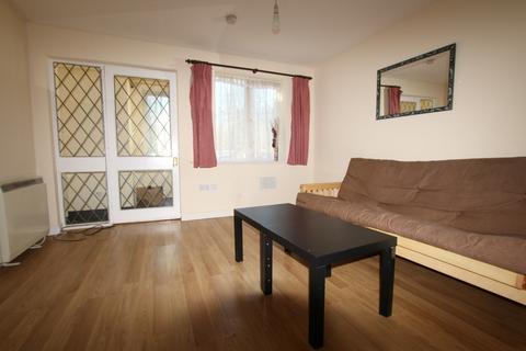 1 bedroom terraced house for sale, Colnbrook