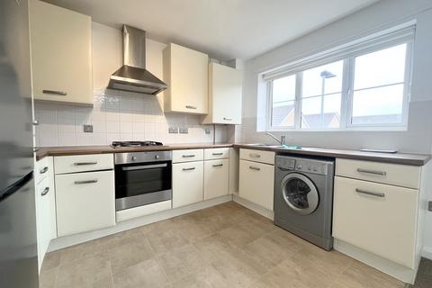 2 bedroom apartment to rent, Rathbone Crescent, PETERBOROUGH PE3