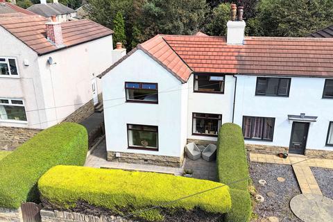 3 bedroom end of terrace house for sale, Westroyd, Halifax HX3