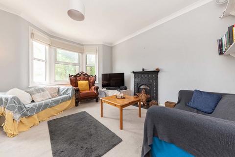 3 bedroom apartment for sale, Langham Road, London N15