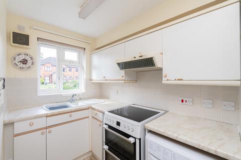 1 bedroom ground floor flat for sale, Milton Court Lane, Dorking