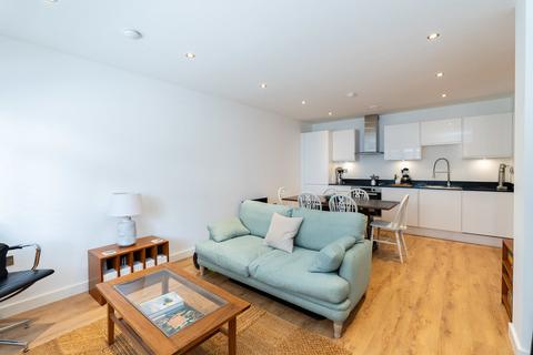 1 bedroom apartment for sale, Deepdene Avenue, Dorking